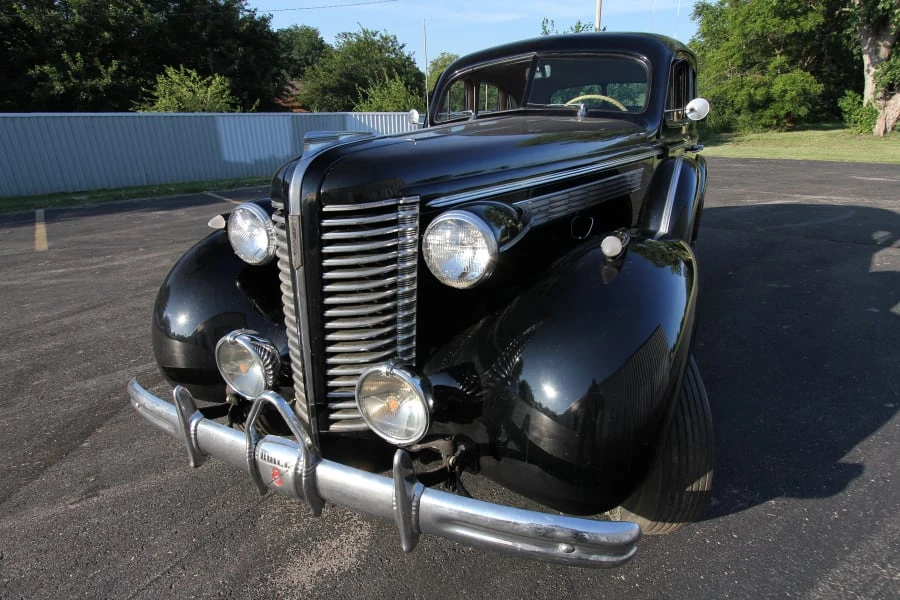 1938 Buick Century - Image 9 of 9