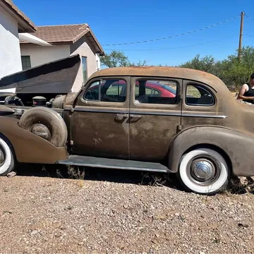 1938 Buick Century Custom Coupe 2D
