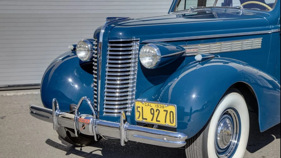 1938 Buick Century - Image 9 of 12