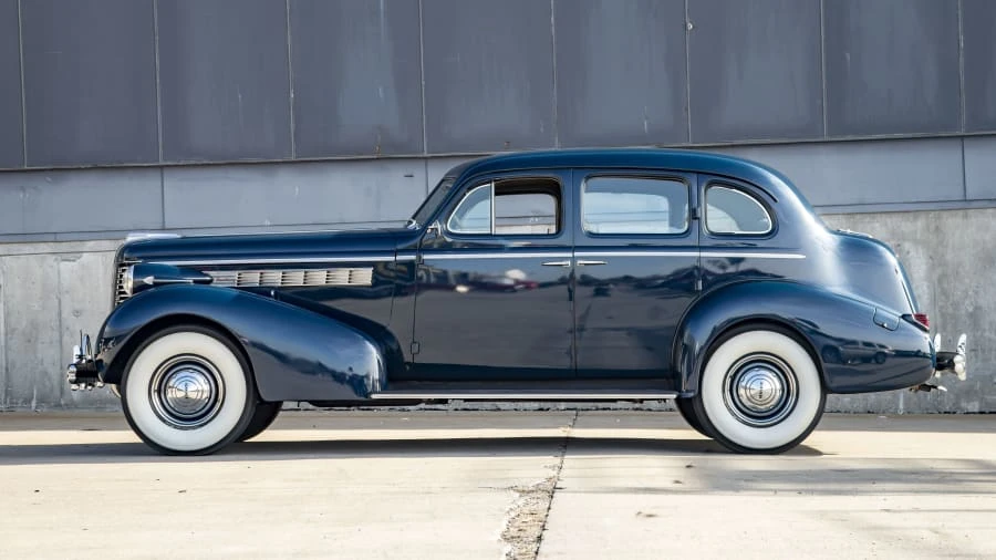 1938 Buick Century - Image 2 of 24