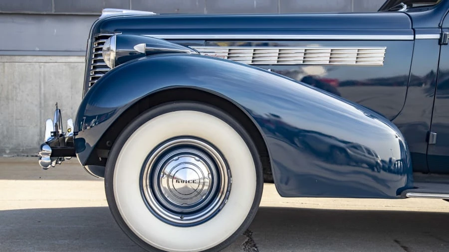 1938 Buick Century - Image 14 of 24