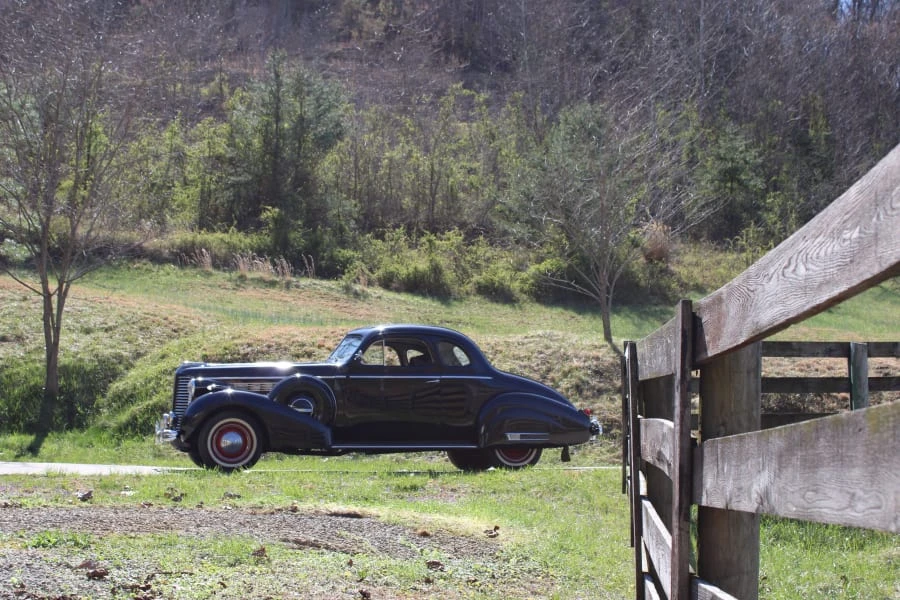 1938 Buick Century - Image 2 of 16