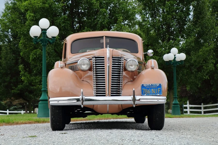 1938 Buick Century - Image 10 of 23