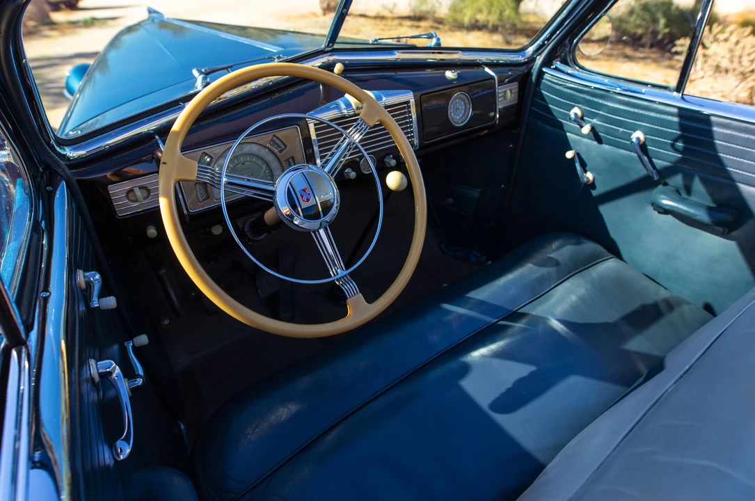 1938 Buick Roadmaster - Image 5 of 31