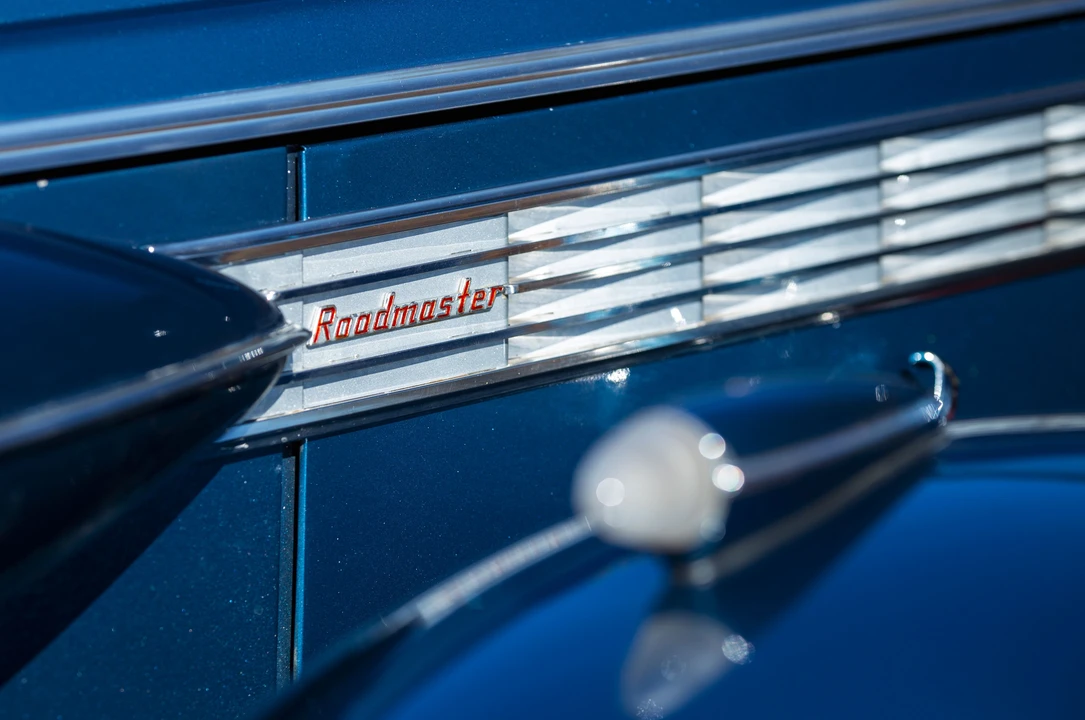 1938 Buick Roadmaster - Image 25 of 31