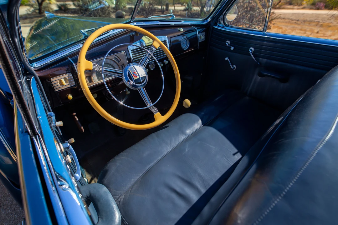 1938 Buick Roadmaster - Image 16 of 31