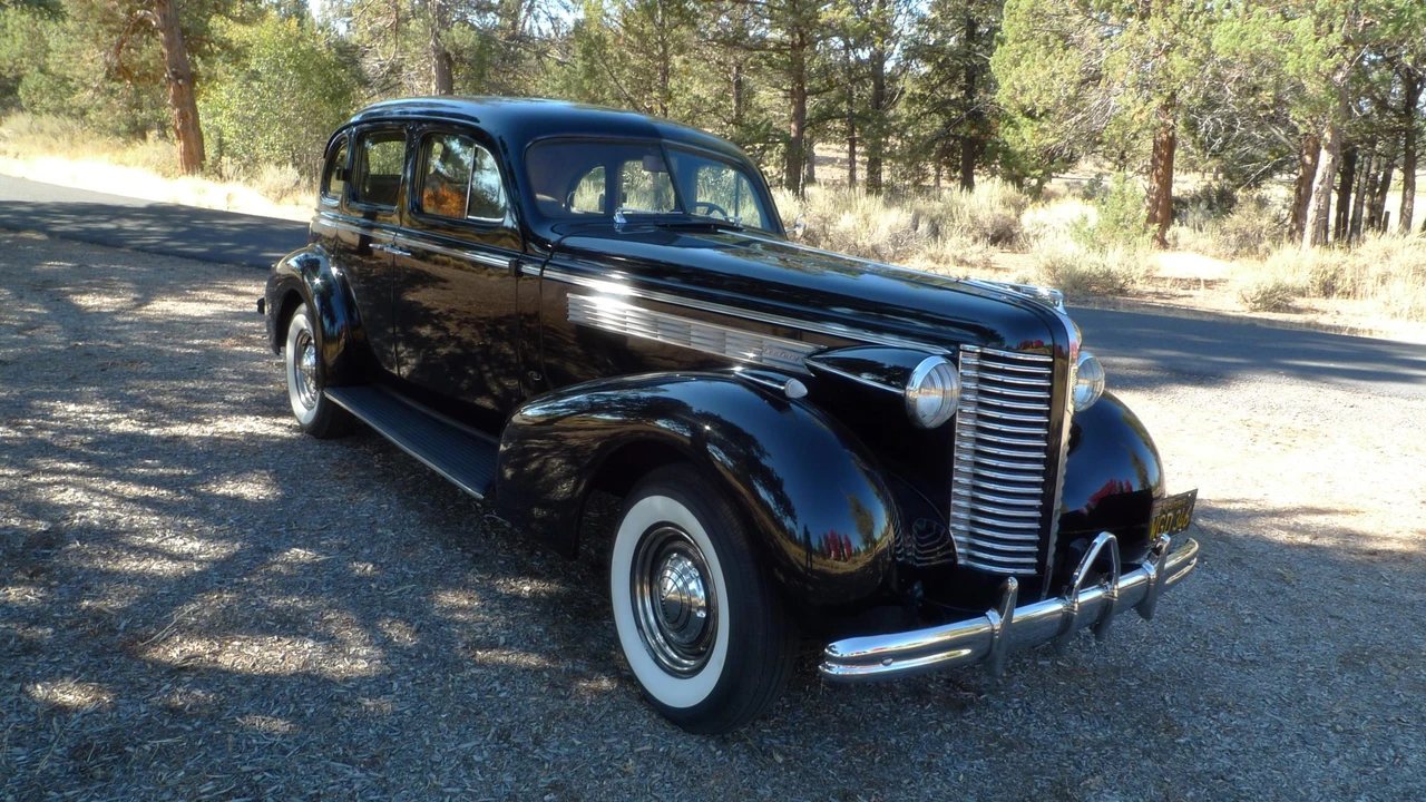 1938 Buick Century - Image 11 of 31