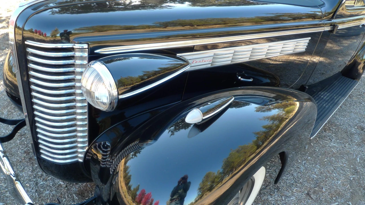 1938 Buick Century - Image 19 of 31