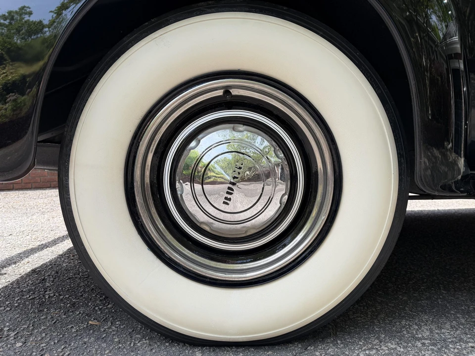 1938 Buick Roadmaster - Image 24 of 31