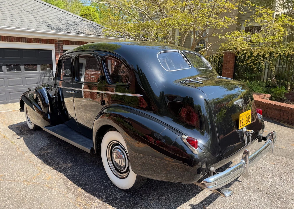 1938 Buick Roadmaster - Image 12 of 31