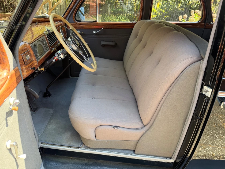 1938 Buick Roadmaster - Image 26 of 31
