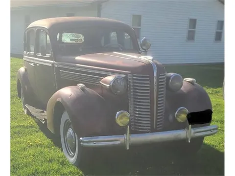 1938 Buick Special 4-Door Sedan