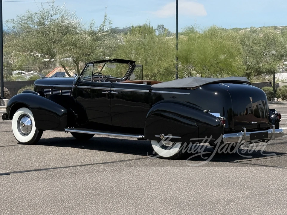 1938 Cadillac Series 70 & 75 - Image 2 of 10