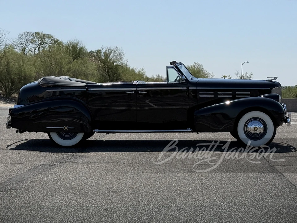1938 Cadillac Series 70 & 75 - Image 3 of 10
