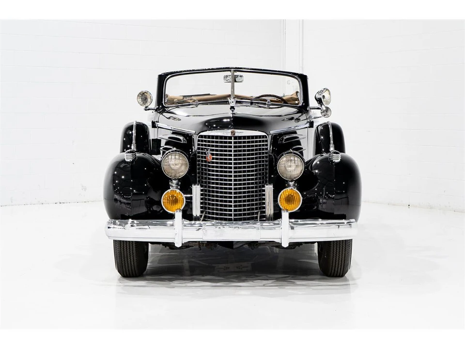 1938 Cadillac Series 60 - Image 2 of 31