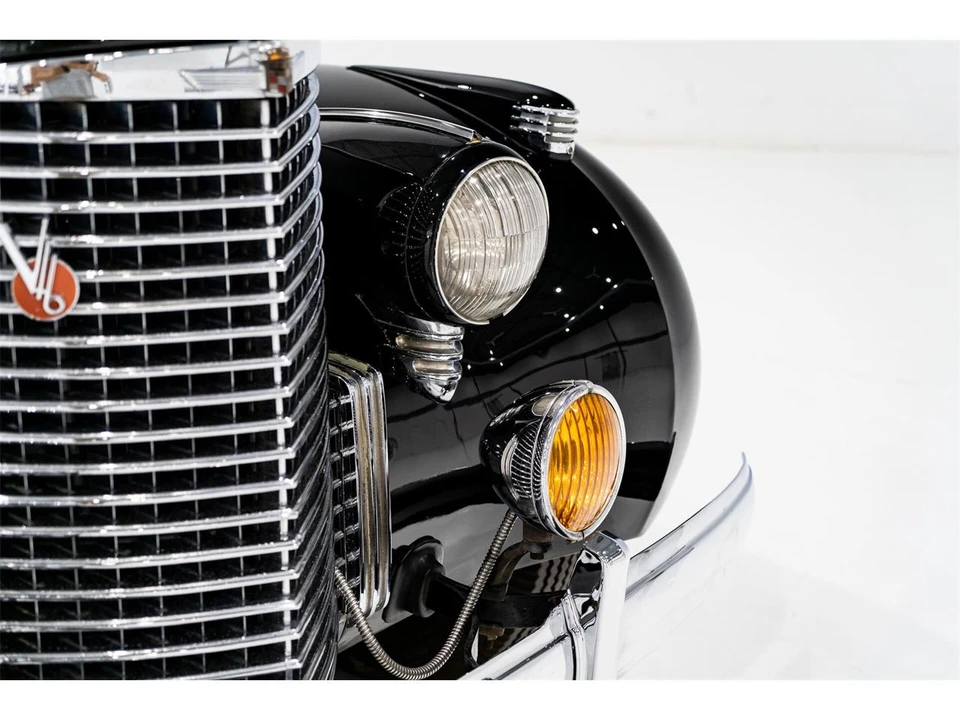 1938 Cadillac Series 60 - Image 29 of 31