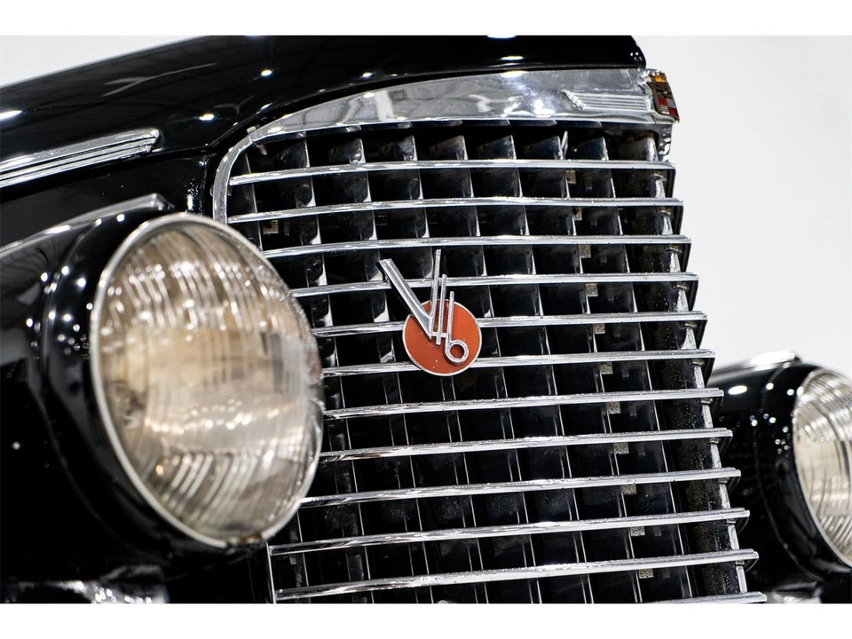 1938 Cadillac Series 60 - Image 3 of 31