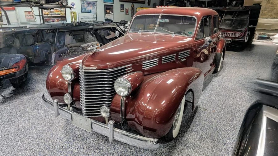 1938 Cadillac Series 70 & 75 - Image 4 of 12