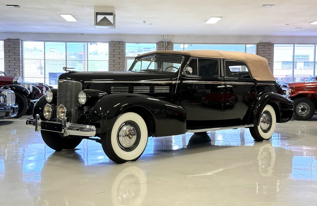 1938 Cadillac Series 70 & 75 - Image 25 of 31
