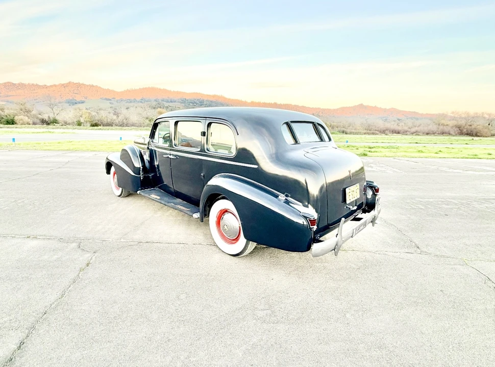 1938 Cadillac Series 70 & 75 - Image 3 of 21