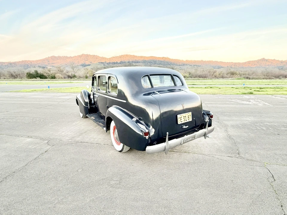 1938 Cadillac Series 70 & 75 - Image 19 of 31