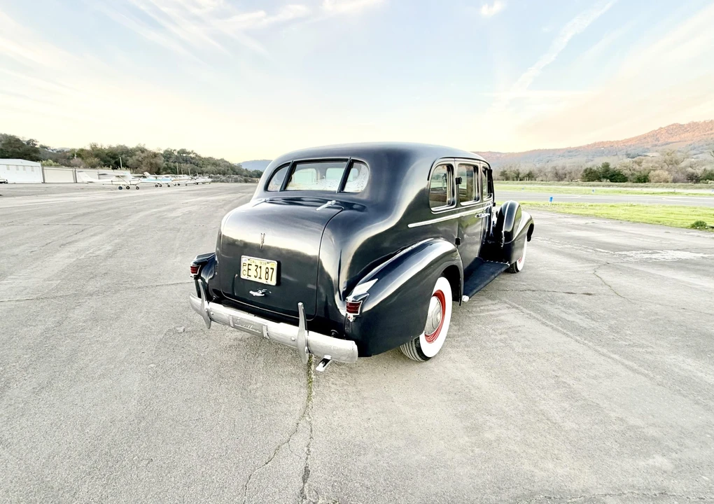 1938 Cadillac Series 70 & 75 - Image 17 of 31