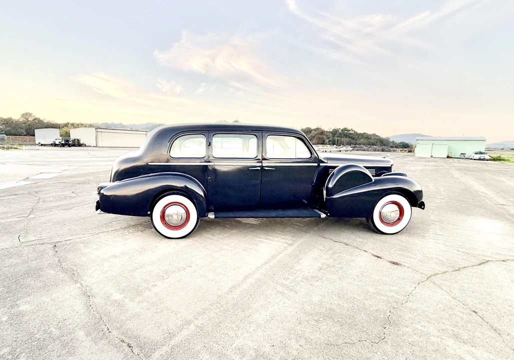 1938 Cadillac Series 70 & 75 - Image 15 of 31