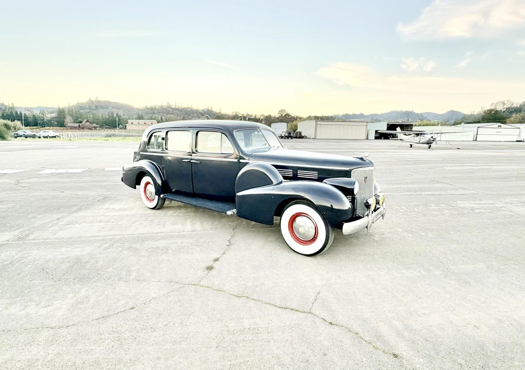 1938 Cadillac Series 70 & 75 - Image 13 of 31