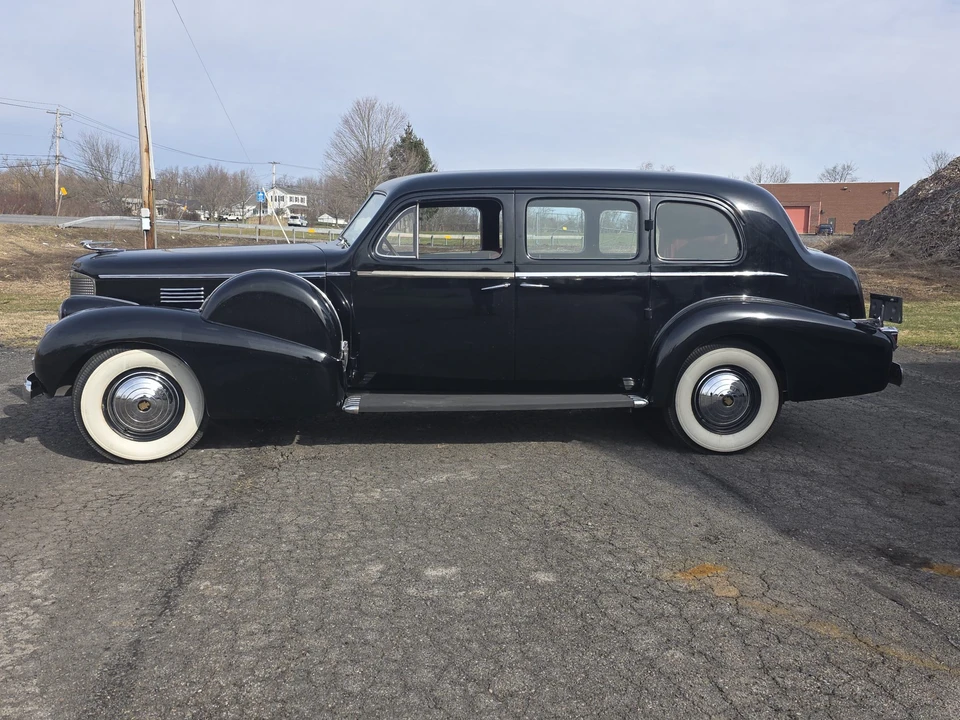 1938 Cadillac Series 70 & 75 - Image 10 of 31
