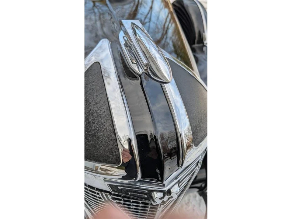 1938 Cadillac - Image 12 of 23