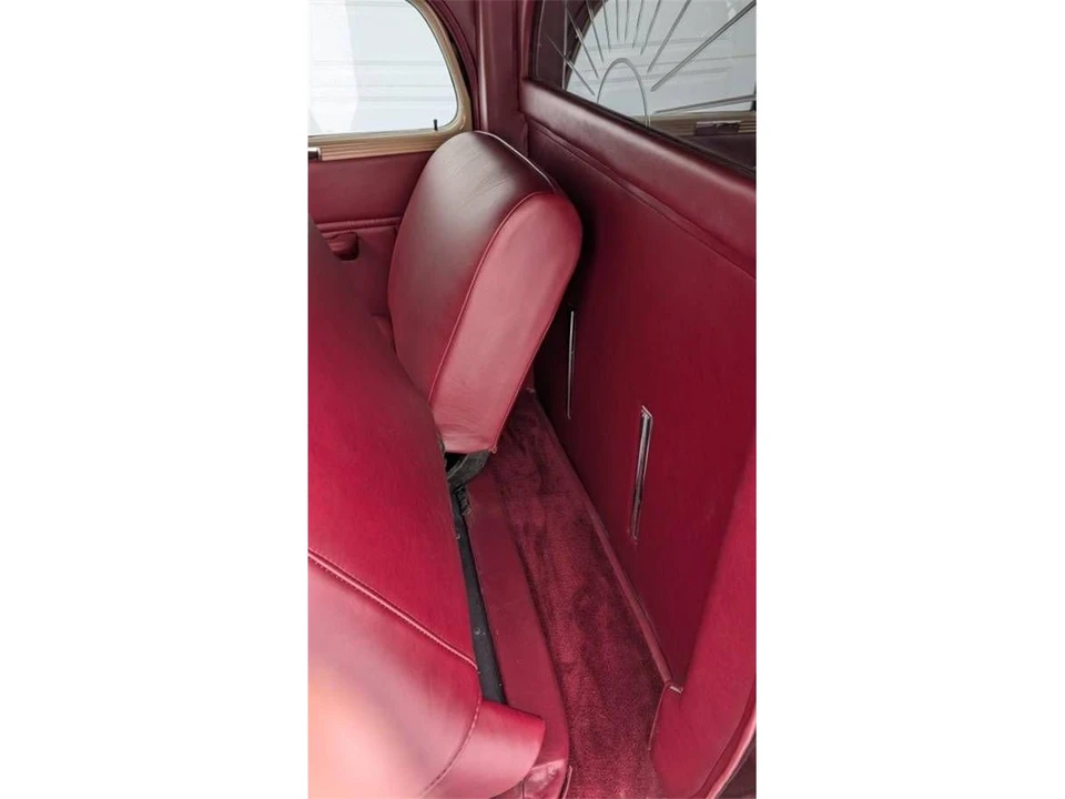 1938 Cadillac - Image 17 of 23