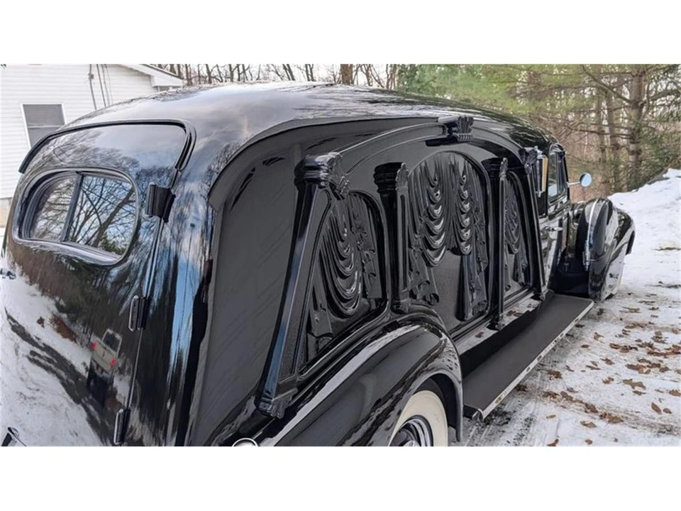 1938 Cadillac - Image 3 of 23