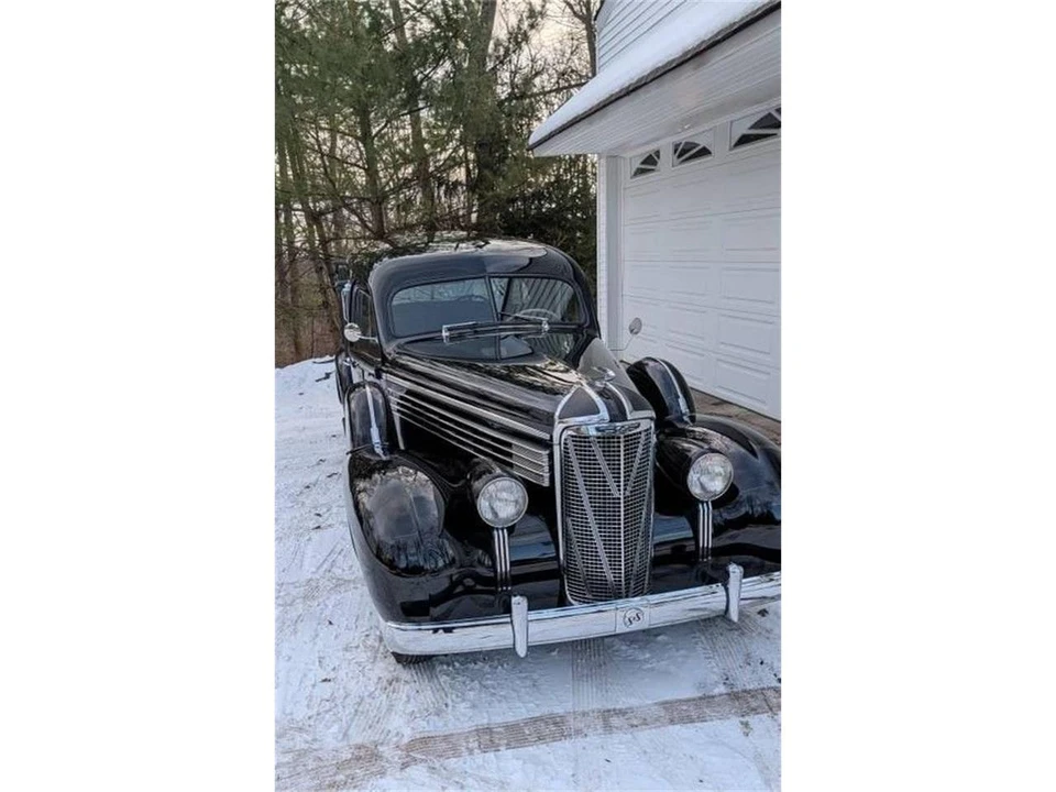 1938 Cadillac - Image 5 of 23