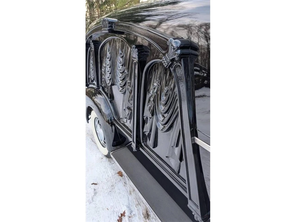 1938 Cadillac - Image 10 of 23