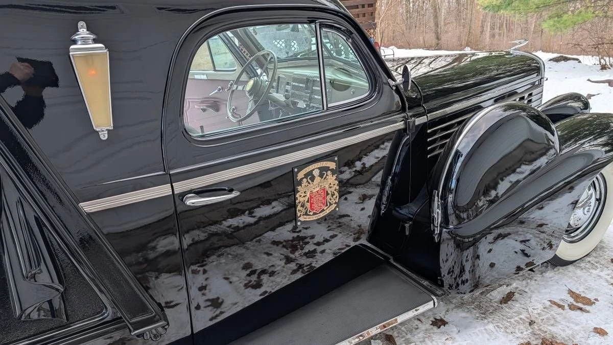 1938 Cadillac Series 70 & 75 - Image 4 of 21