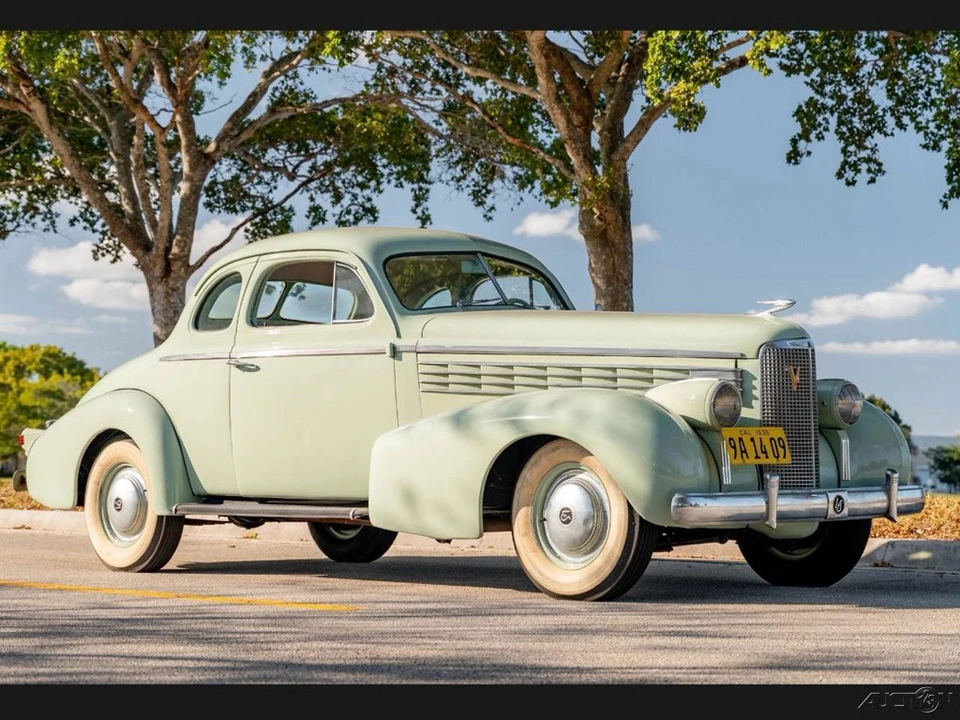 1938 Cadillac Series 65 - Image 9 of 24