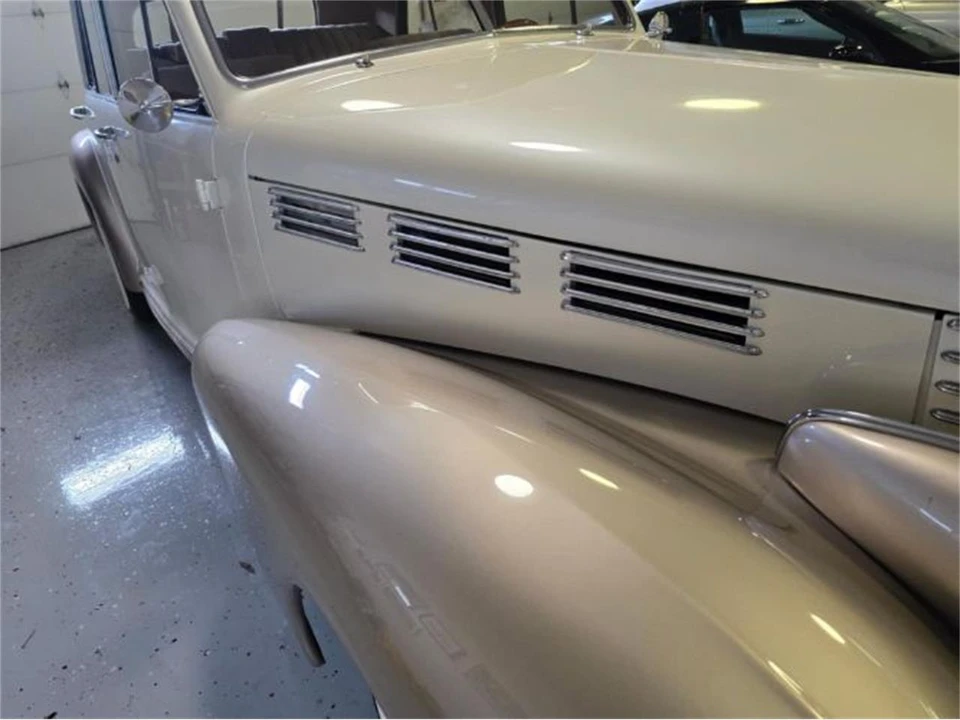 1938 Cadillac Series 60 - Image 4 of 19