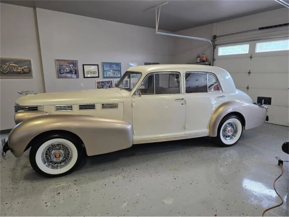 1938 Cadillac Series 60 - Image 17 of 19