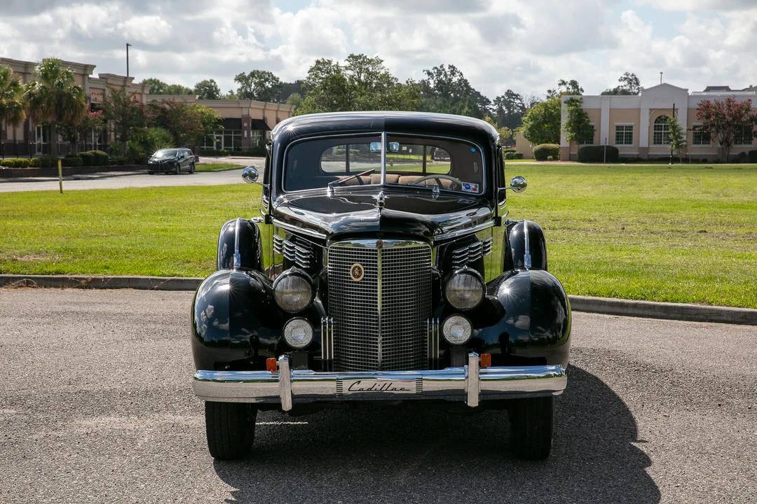 1938 Cadillac Series 70 & 75 - Image 12 of 31