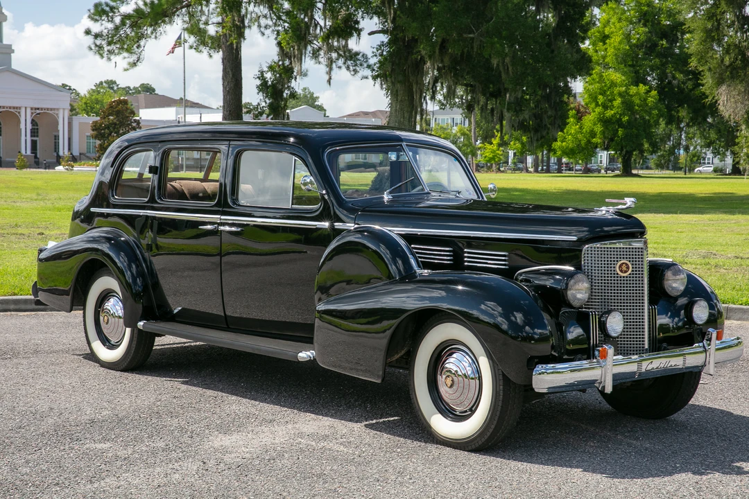 1938 Cadillac Series 70 & 75 - Image 13 of 31