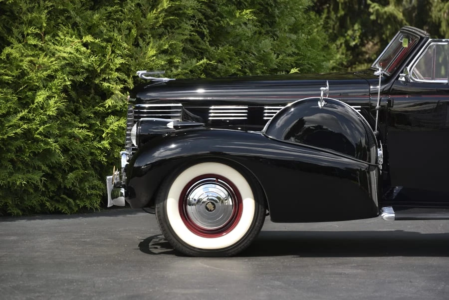 1938 Cadillac Series 60 - Image 19 of 31