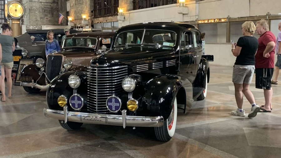 1938 Cadillac Series 60 - Image 4 of 8