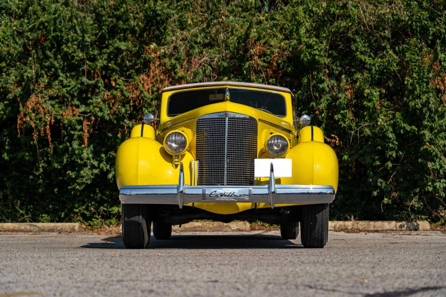 1938 Cadillac Series 70 & 75 - Image 4 of 19