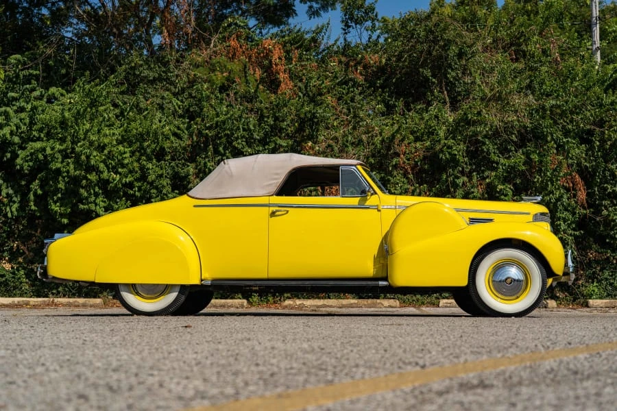 1938 Cadillac Series 70 & 75 - Image 2 of 19