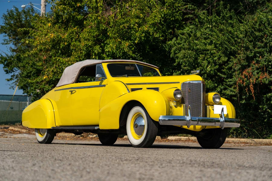 1938 Cadillac Series 70 & 75 - Image 6 of 19