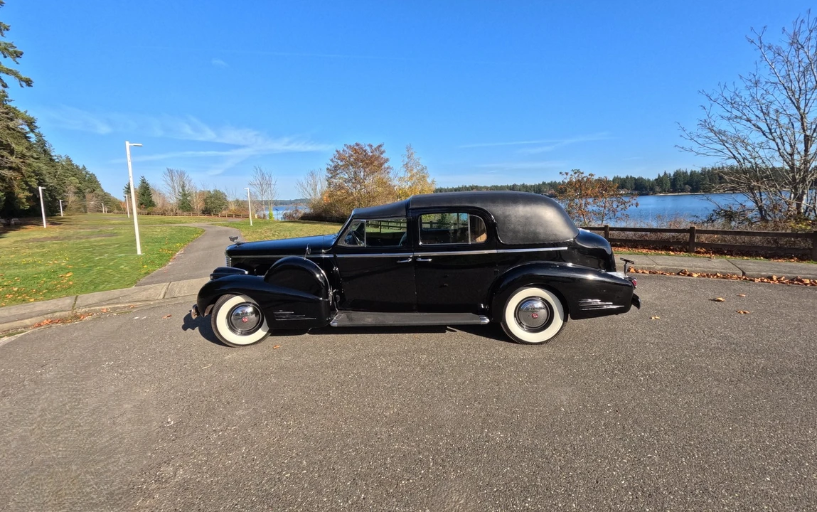 1938 Cadillac - Image 13 of 21