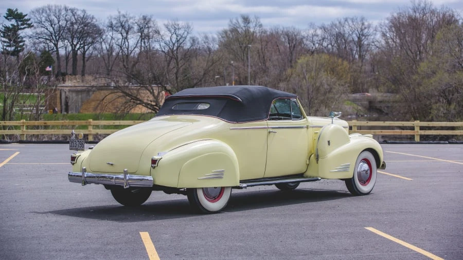 1938 Cadillac Series 70 & 75 - Image 3 of 12