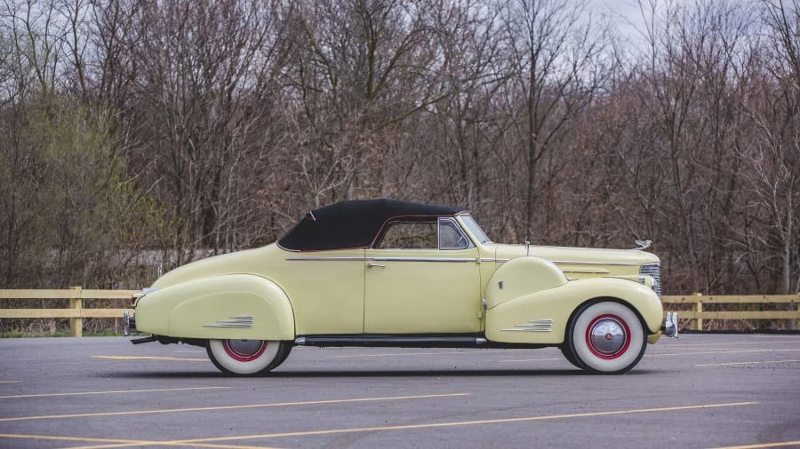 1938 Cadillac Series 70 & 75 - Image 8 of 12