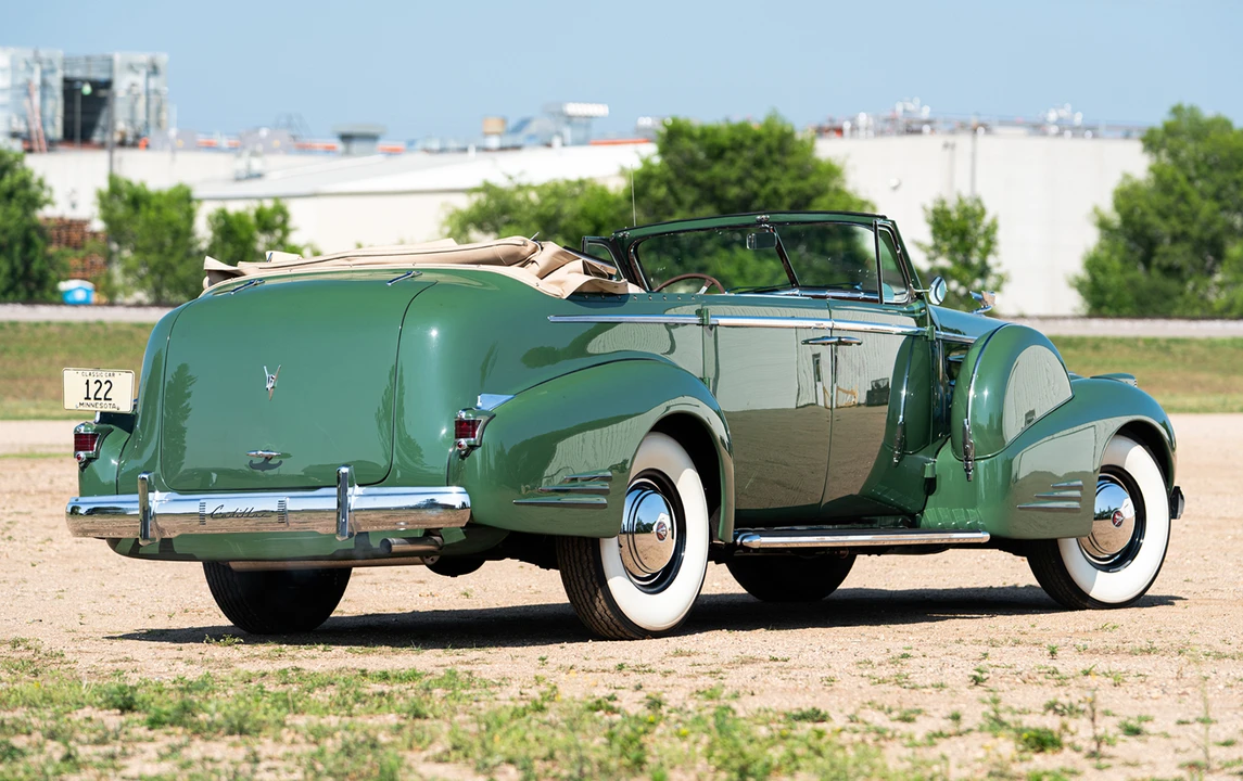 1938 Cadillac Series 70 & 75 - Image 3 of 12
