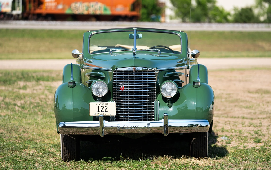 1938 Cadillac Series 70 & 75 - Image 11 of 12